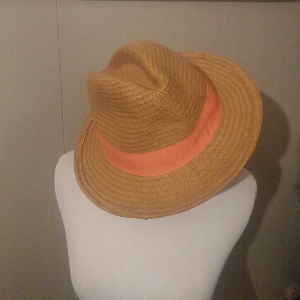 Women's hat